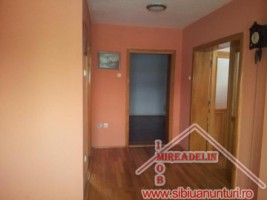 casa-de-vanzare-5-camere-zona-strazii-transilvaniei-9
