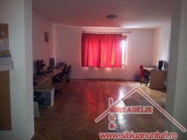casa-de-vanzare-5-camere-zona-strazii-transilvaniei-3