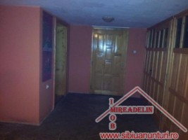 casa-de-vanzare-5-camere-zona-strazii-transilvaniei-5