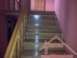 casa-de-vanzare-5-camere-zona-strazii-transilvaniei-8