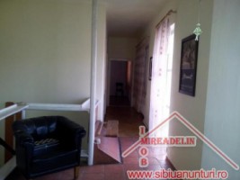 apartament-la-casa-2-camere-str-stefan-cel-mare-1