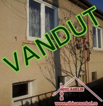 vand-apartament-la-casa-2-camere-str-resita