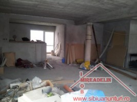 vand-casa-dpm-4-camere-str-constructorilor-4