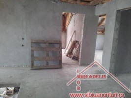 vand-casa-dpm-4-camere-str-constructorilor-6