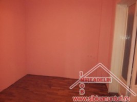 vand-casa-5-camere-zona-turnisor-4