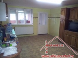 vand-casa-5-camere-zona-turnisor-8