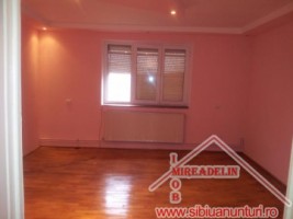 vand-casa-5-camere-zona-turnisor-12