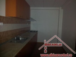 spatiu-birou-de-inchiriat-clasa-a-360-mp-zona-centrala-8