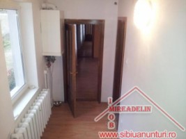 inchiriem-casa-4-camere-singur-in-curte-a-turnisor-3