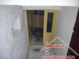 inchiriem-casa-4-camere-singur-in-curte-a-turnisor-7