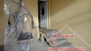 inchiriem-apartament-la-casa-5-camere-zona-turnisor-14