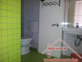 inchiriem-casa-5-camere-zona-strand-10