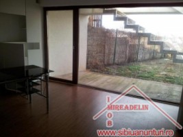 inchiriem-casa-5-camere-zona-strand-11