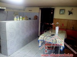 casa-de-vanzare-singur-in-curte-cartier-strand-2