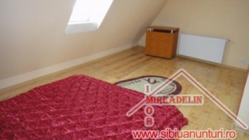 inchiriem-casa-4-camere-pem-zona-centrul-vechi-5