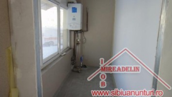 inchiriem-spatiu-comercial-central-115-mp-2