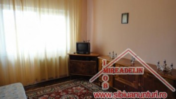vindem-apartament-2-camere-str-oncesti-v-aaron-3