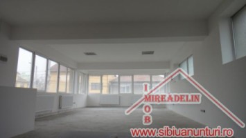 inchiriem-spatiu-comercial-155-mp-zona-stefan-cel-mare-4
