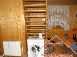 persoana-fizica-vand-casa-de-vacanta-gura-raului-5