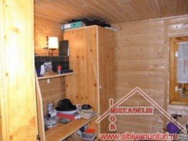 persoana-fizica-vand-casa-de-vacanta-gura-raului-9