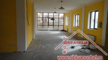 inchiriez-spatiu-comercial-150-mp-zona-ciresica-3