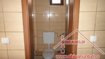 inchiriez-spatiu-comercial-150-mp-zona-ciresica-5