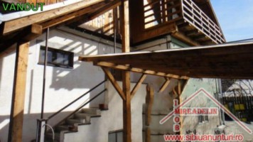 vand-casa-dp-4-camere-zona-garii