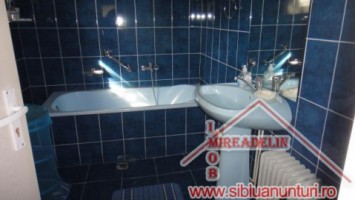 vand-casa-dp-4-camere-zona-garii-5