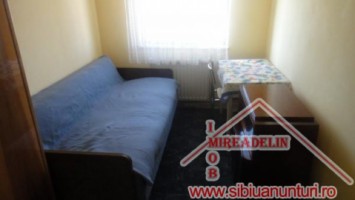inchiriez-apartament-3-camere-zona-calea-poplacii-6