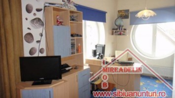 vand-casa-deosebita-zona-calea-dumbravii-9