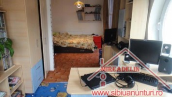 vand-casa-deosebita-zona-calea-dumbravii-10