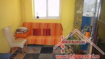 vand-casa-deosebita-zona-calea-dumbravii-8