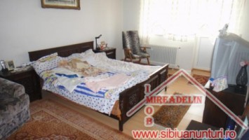 vand-apartament-la-casa-5-cam-dp-cartier-lazaret-2