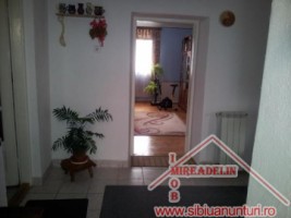 oferta-casa-de-vanzare-65ooo-euro-zona-piata-cibin-4
