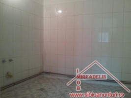 inchiriez-spatiu-comercial-50-mp-zona-ultracentrala-5