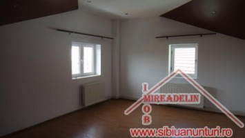 inchiriez-vila-pem-295-mp-zona-calea-poplacii-13