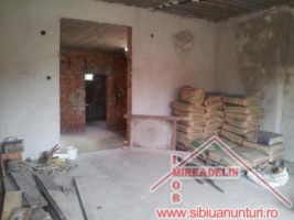 vand-casa-la-rosu-dp-zona-turnisor-3