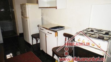 inchiriez-casa-dp-singur-in-curte-zona-gara-mica-5