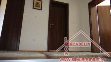 vand-vila-in-duplex-pe-selimbar-5