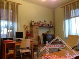 inchiriez-casa-pe-singur-in-curte-zona-piata-cluj-1