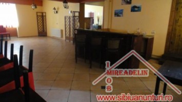 inchiriez-vila-pe-zona-strand-3