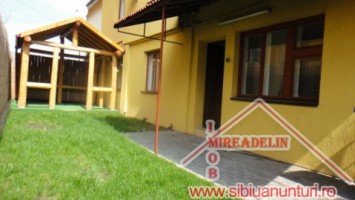 inchiriez-vila-pe-zona-strand-5