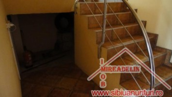 inchiriez-vila-pe-zona-strand-6