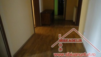 inchiriez-vila-pe-zona-strand-7