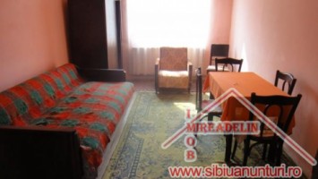 inchiriez-casa-2-camere-zona-hipodrom-i-2