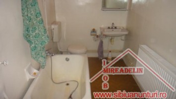 inchiriez-casa-2-camere-zona-hipodrom-i-4