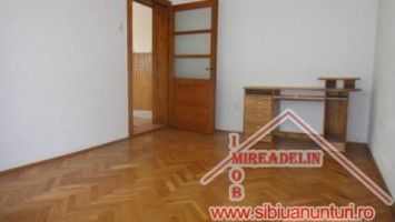 inchiriez-vila-dpe-zona-calea-dumbravii-2