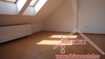 inchiriez-casa-pm-zona-compa-5