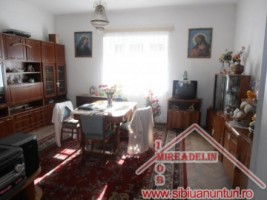 vand-casa-dp-spatiu-comercial-loc-turnu-rosu-2