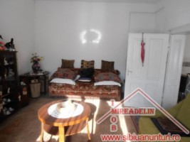 vand-casa-dp-spatiu-comercial-loc-turnu-rosu-8